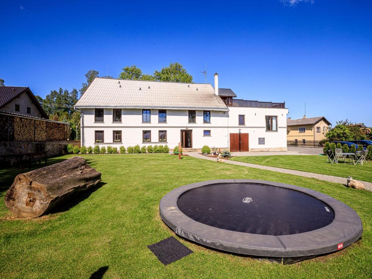 Arnoltice 6 By Interhome